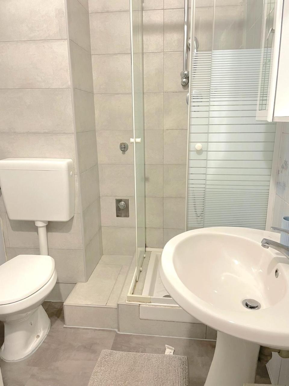 Anselmo Max Apartment Turin Ngoại thất bức ảnh